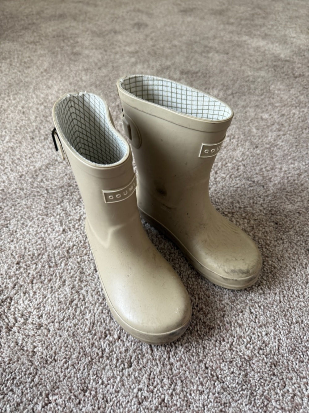 Goumi Beige Kid's Rain Boots Size 10